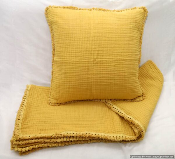 Comfortable Throw (yellow) - Image 3