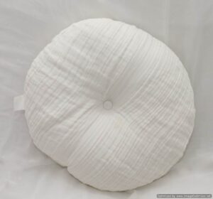 Comfortable Cushion Cover (white)