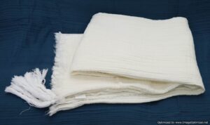 Comfortable Throw (white)